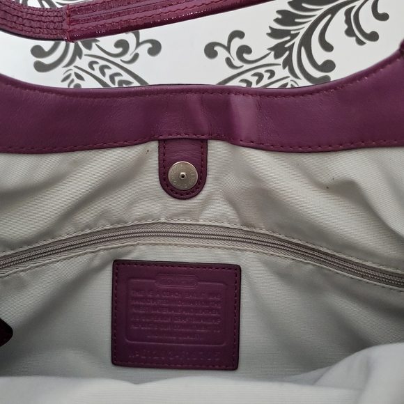 •Brand New• COACH Handbag - Picture 5 of 7
